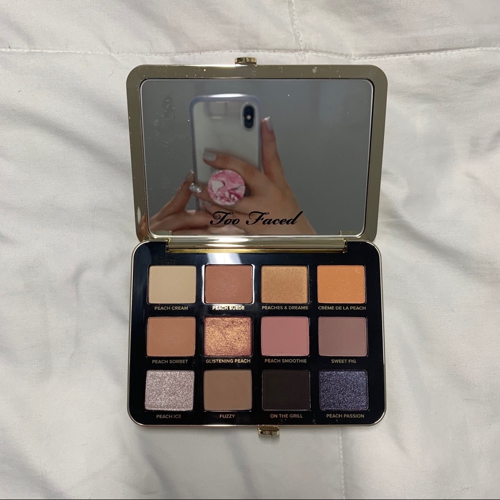 Too Faced White Peach Pallet